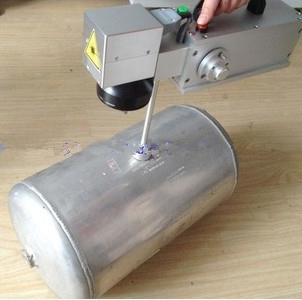 鐳雕機.jpg 鐳雕機.jpg