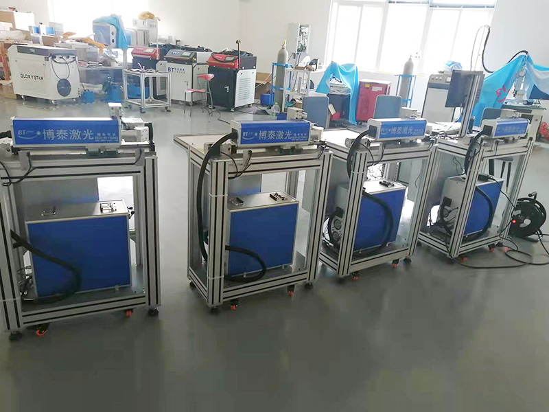 手持激光焊接機.jpg 手持激光焊接機.jpg